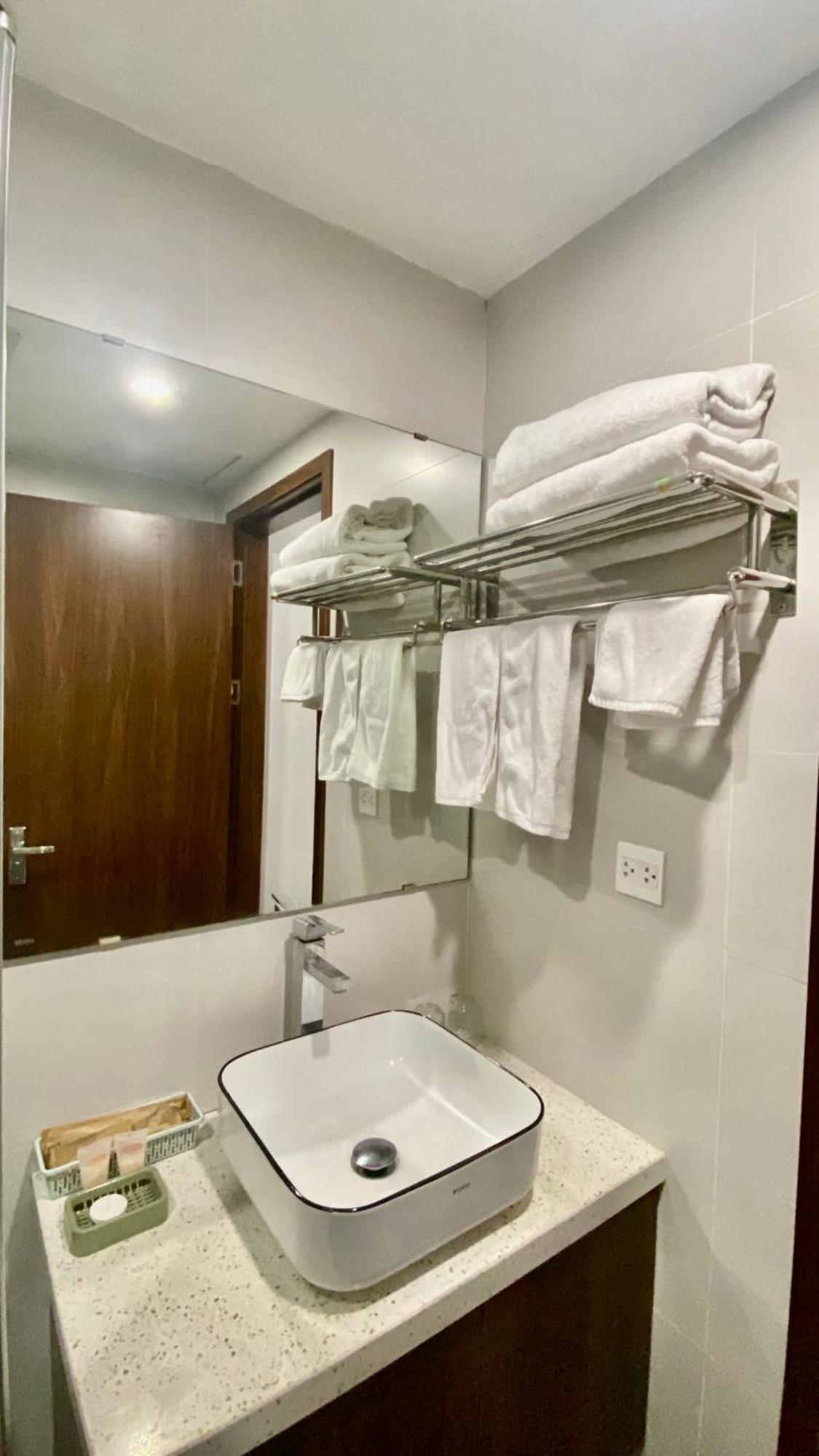 Wins Apartment Ханой Екстер'єр фото